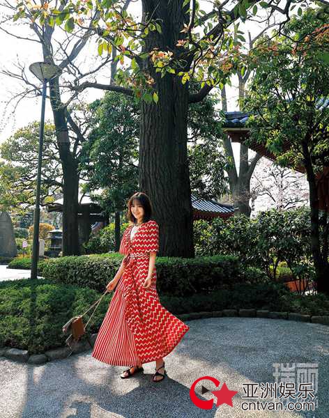 王思潺灵动少女上线 网友表示:小姐姐好看得让人嫉妒