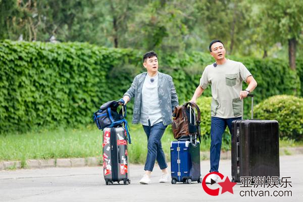 胡军《青春同学会》火热上线  上演青葱岁月回忆杀