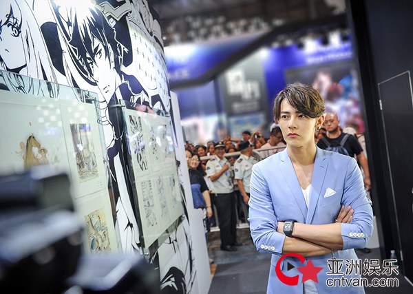 汪东城出席CCG有妖气站台 跨次元男神掀起活动现场高潮