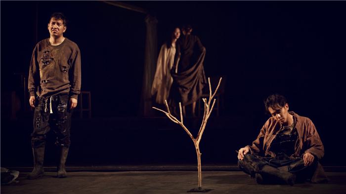 张若昀《三姐妹·等待戈多》公演在即：等待最好的自己