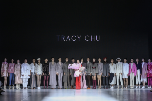 TRACY CHU亮相北京时装周，发布两大系列产品诠释新时尚