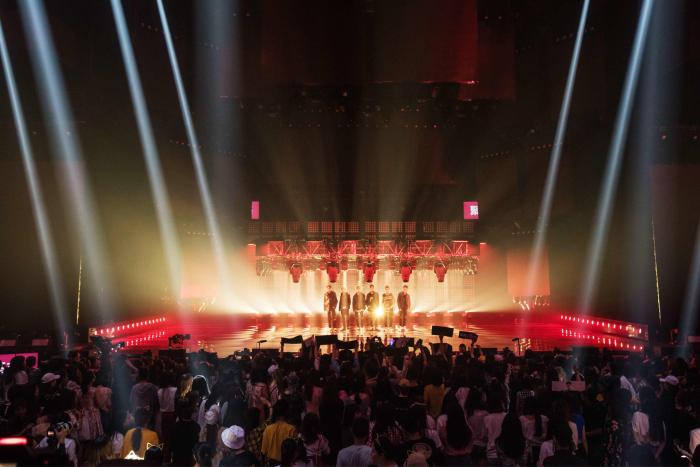 C.T.O男团正式“上班” 火力全开劲爆唱跳炸裂舞台