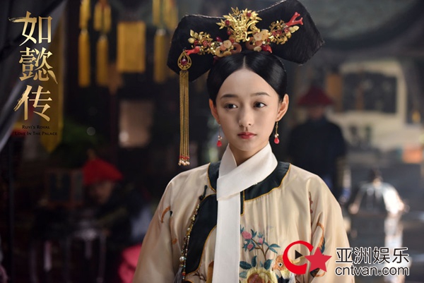 何泓姗《如懿传》惊艳全场 演技偷师周迅