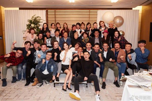 中戏04级表演系毕业十周年大聚会 原来秋雅和佟丽娅是同学