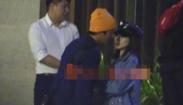 新恋情曝光？网曝杜淳与神秘美女K歌后同回住处