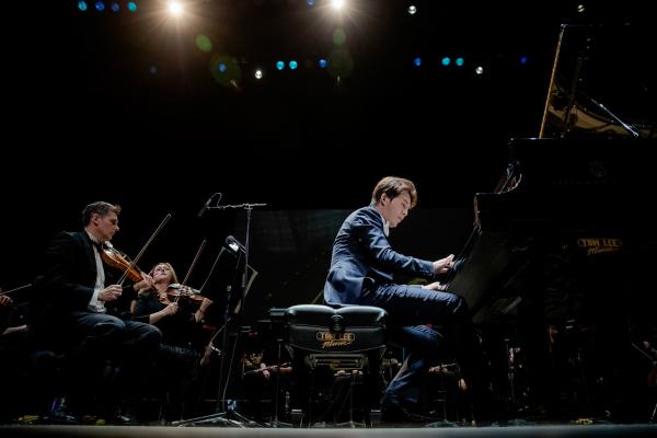 “云指肖邦”加拿大巡演完美收官 李云迪王者之风席卷温哥华