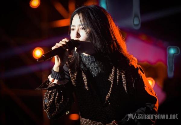 花粥方否认抄袭 新单曲刚上线再陷抄袭丑闻 评论区沦陷