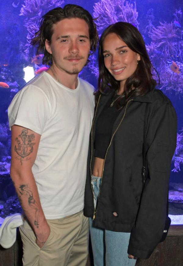 贝克汉姆大儿子与女友感情升温 无惧老爸反对越爱越深沉