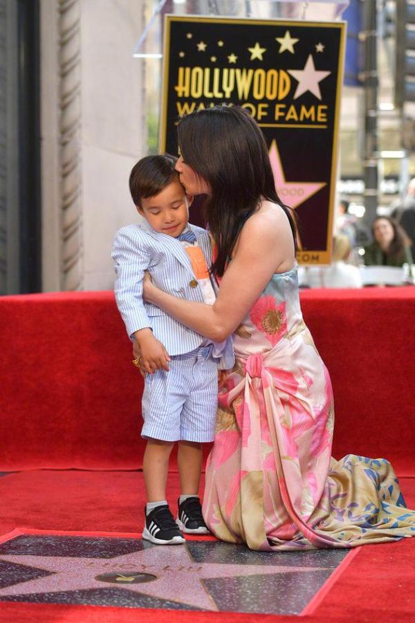 刘玉玲带儿子上星光大道被妈妈批评