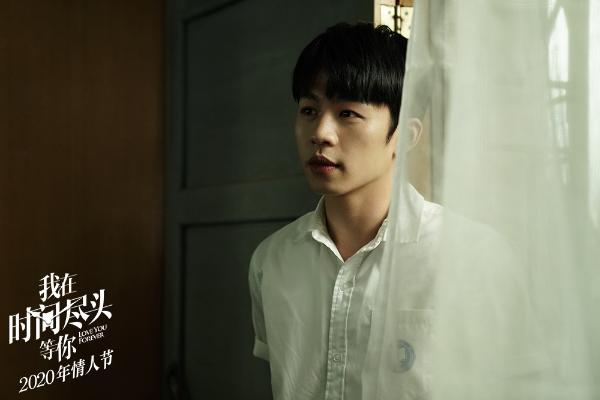 李鸿其为爱变幼稚被封情人节“银幕男友”