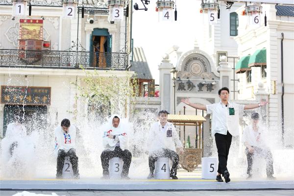 《奔跑吧》即将上演“不寻常”大秀 跑男团开启时尚造型搭配大比拼