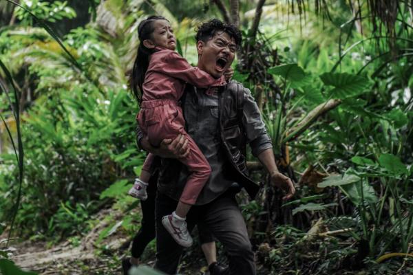 罗立群《陆行鲨》口碑获赞 《王牌保镖》接棒杀青