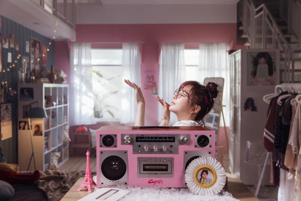 王心凌亲自写信感谢歌迷一路陪伴   俏皮逗趣演出惊喜揭晓极精选