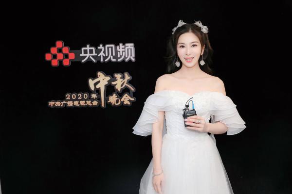 伊丽媛受邀录制央视中秋晚会 领衔唱响序曲《明月升》