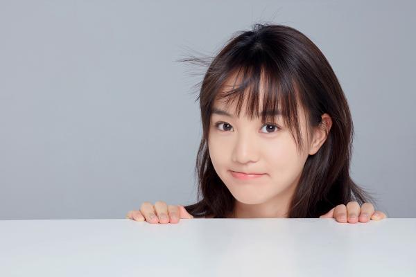 胡意旋曝最新写真 鬼马少女元气满满