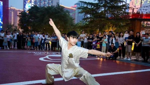 李肖逸《蔡文姬》荧幕首秀 十余年武替生涯独占鳌头
