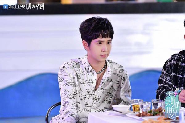 综艺歌曲两开花 歌手郭聪明歌声诠释《美好的时光》