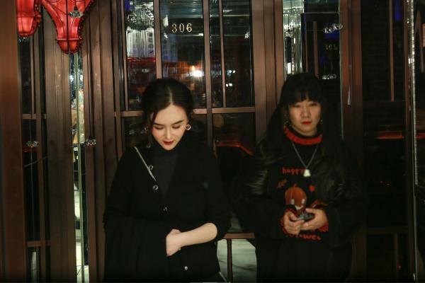 幸福满载时刻 刘竞生日前夕出席庆生聚会