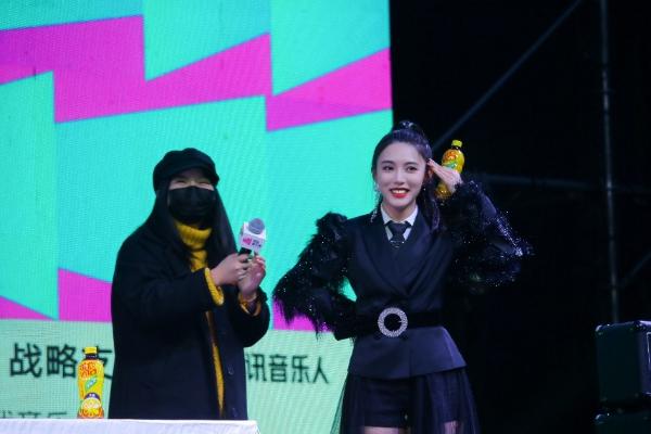 飞儿乐团、张钰琪、钱正昊唱响武汉 2020由你音乐榜校园热LIVE圆满落幕