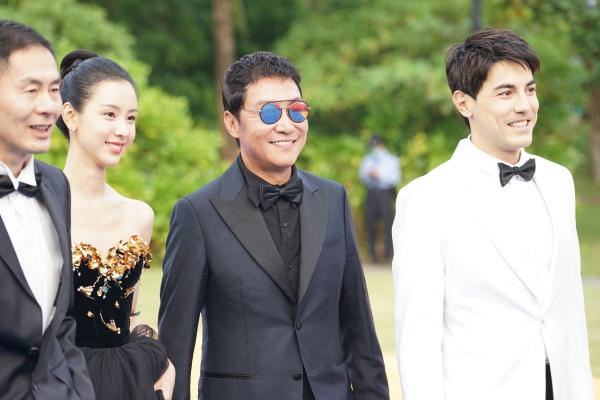 赵燕国彰出席海南岛国际电影节 新作《热汤》亚洲首映广获好评