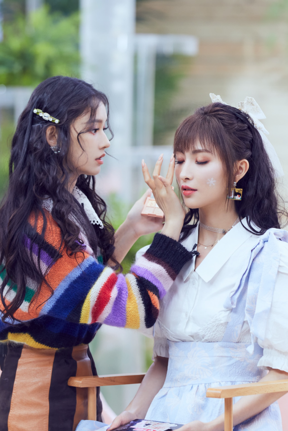 《Beauty小姐》林允“翻车” 蘑菇街主播Demi分享美白好物