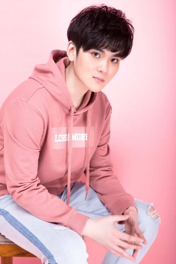 不是“小鲜肉”!正统演员出身的梁策演戏有自己的策略