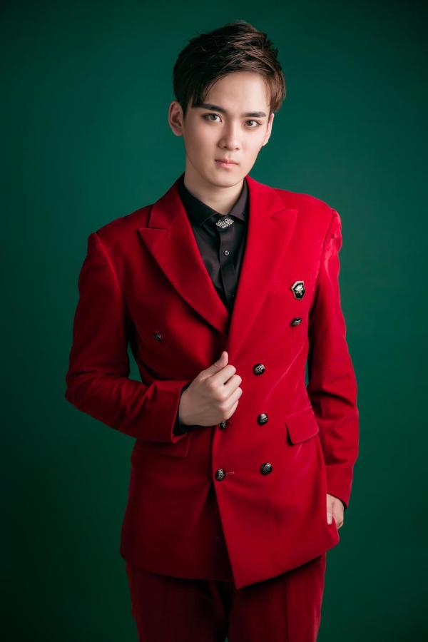 不是“小鲜肉”!正统演员出身的梁策演戏有自己的策略