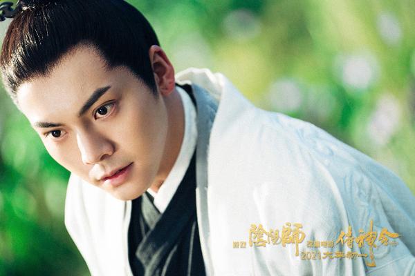 陈伟霆献唱《侍神令》主题曲《侍约》 与陈坤因一念之差兄弟成宿敌