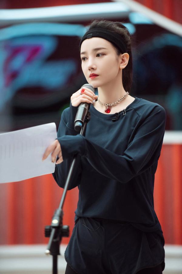 陈小纭《乘风破浪的姐姐》第二季表达真实想法 五公热舞勇敢踏浪