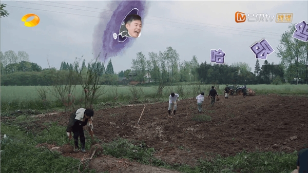 《向往5》奥特曼到货了！晚餐道道全是“深夜放毒”！？