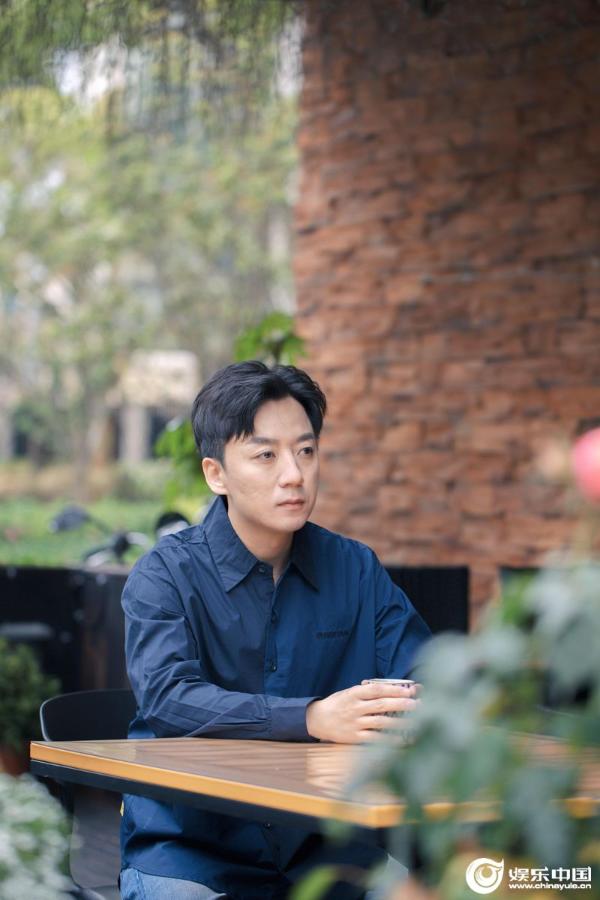 “音乐说书人”张磊畅谈创作灵感 时光沉淀打造精致音乐