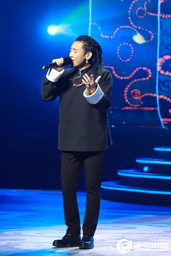 天籁歌者扎西平措新歌《大地》上线 实力作品获专业奖项认可