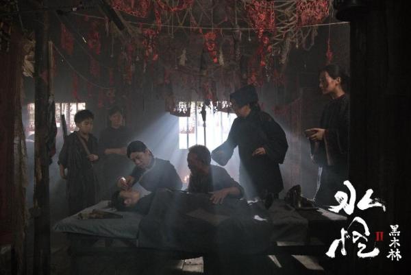 悬疑惊悚力作《水怪2：黑木林》定档8月20日 温情细节被赞中国版《水形无语》