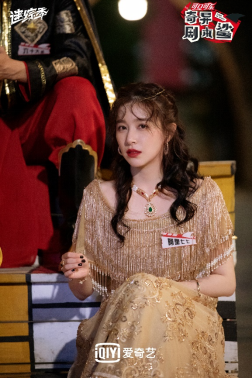 爱奇艺《奇异剧本鲨》王源土味情话“告白”金靖,阚清子上演网恋奔现翻车现场
