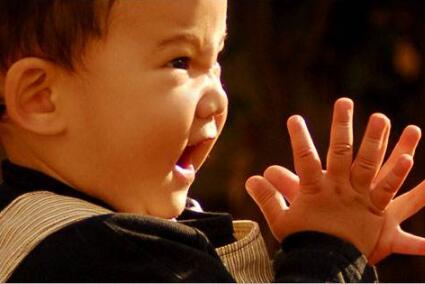 孩子夜间磨牙 是不是真的肚子里有蛔虫？