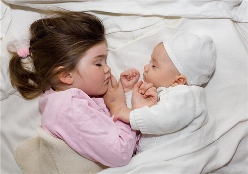 宝宝不午睡?4个方法让他乖乖入睡