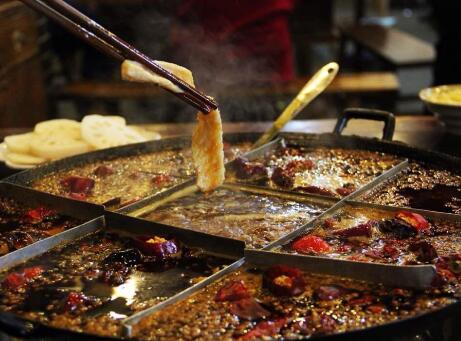 一顿火锅等于10碗米饭&nbsp;怎么吃才不会胖