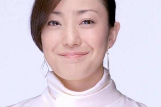 哪些原因会导致法令纹加深