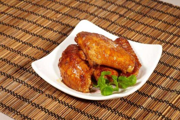 三种卤鸡翅膀做法，让你赞不绝口