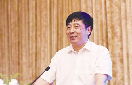 洋河集团董事长 王耀：白酒消费从产品转向服务