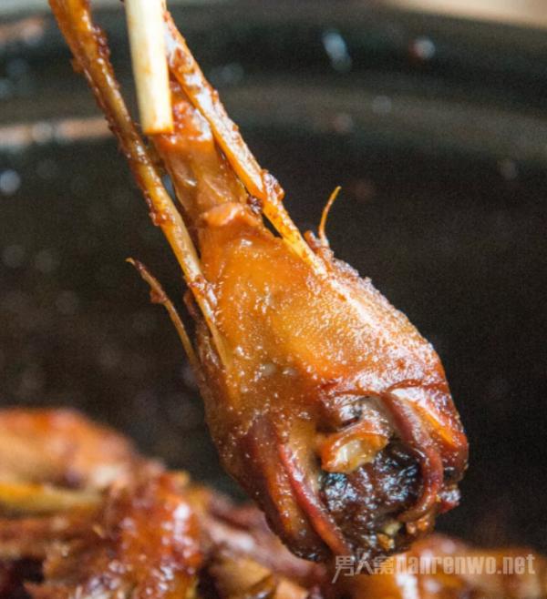 来福建必吃的闽南姜母鸭 好吃到连锅底姜片都不想放过