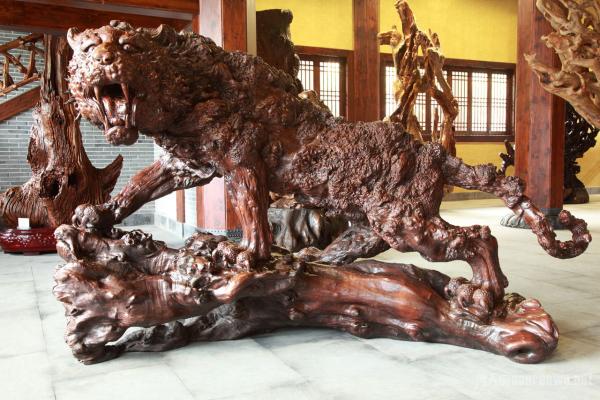 中国根雕艺术发展史 让中国根雕受到越来越多人的青睐