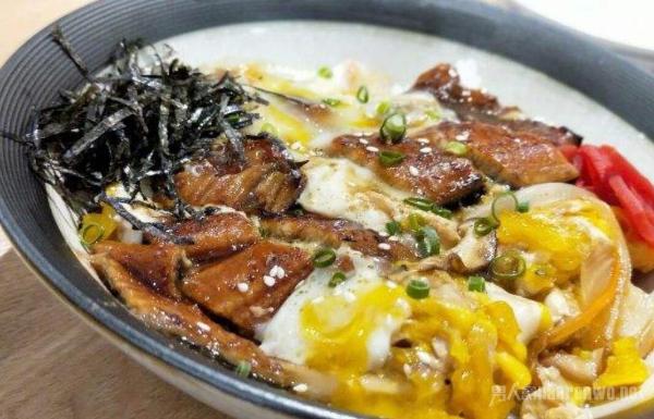 两款经典日本料理 色香味俱全 简单易做满足家人的胃