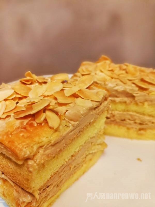 美味的海派西点 千层酥中帝王甜点 缺点是吃起来太狼狈