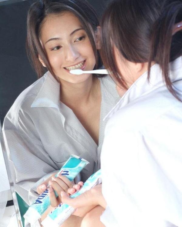 怎么选择牙刷 选择一款合适的牙膏 每天刷出好牙齿