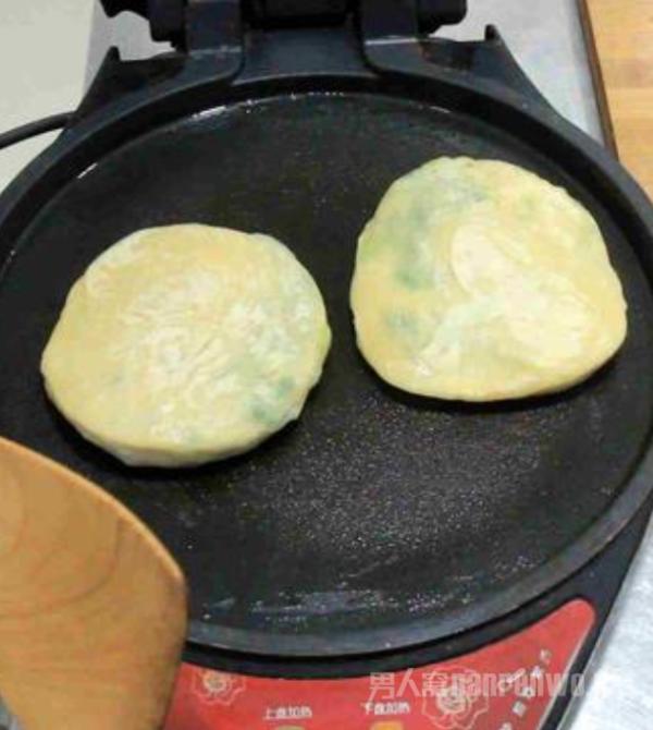 香葱饼的做法家常做法 好吃又简单 家人都喜欢吃