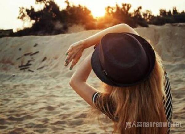 怎么避免久坐伤身|怎么避免久坐伤身 这几招不受限制的动作 随时随地养生