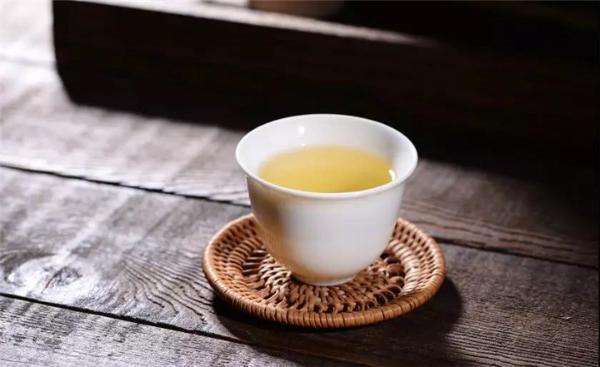 棉纸上有油渍的普洱茶能喝吗？