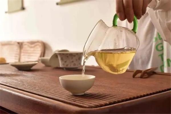 如何快速提高茶叶品鉴水平？