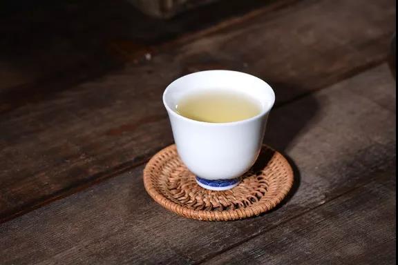 新茶友该如何买茶，才不会入坑？